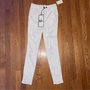 Almost famous Jeans sz 0 Ankle NWT